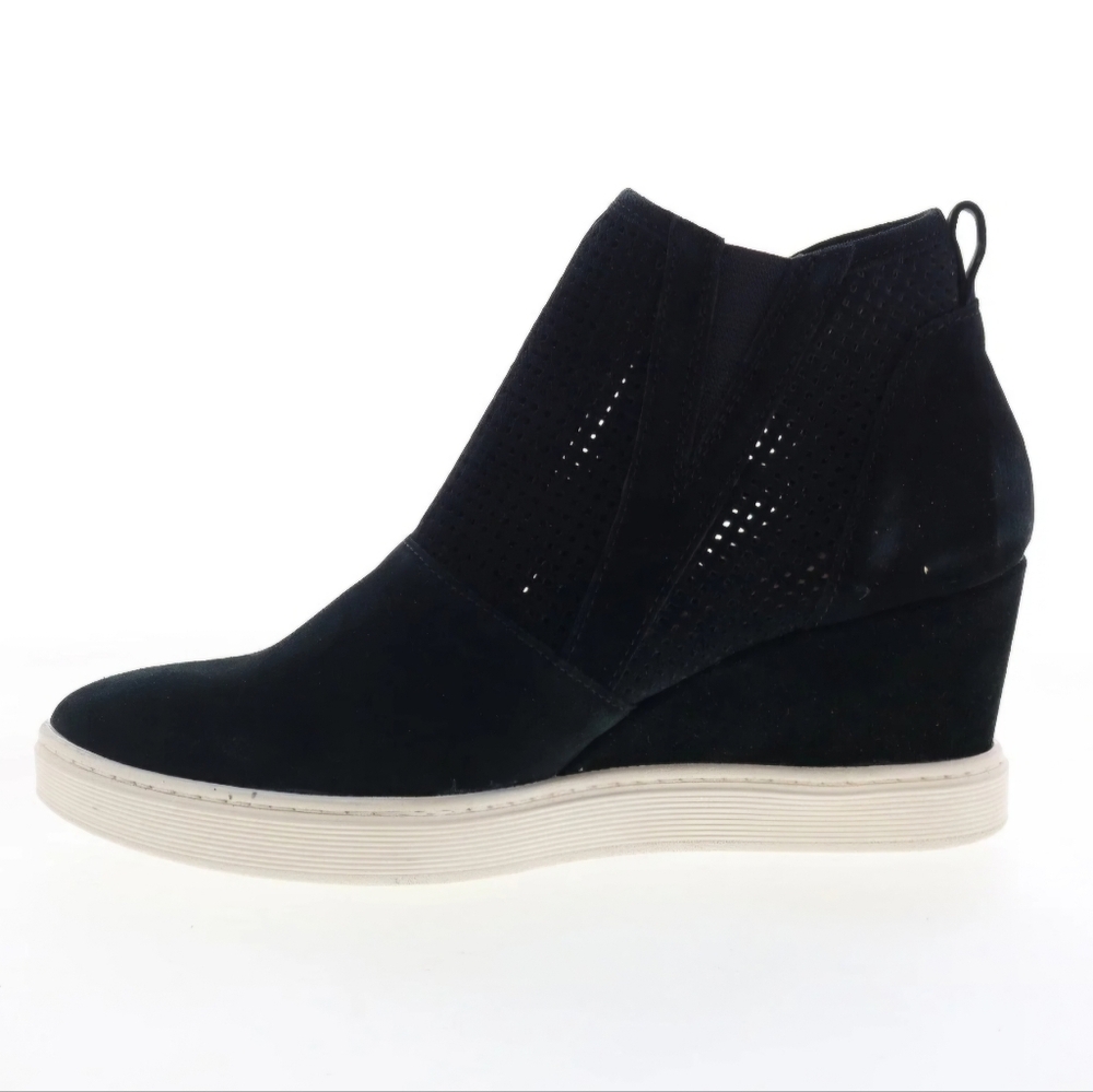 Sofft Bellview hidden wedge sneakers shoes black leather suede size 7